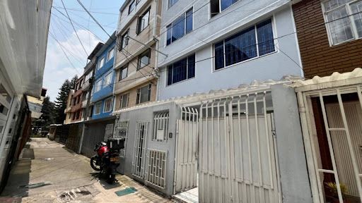 Apartamento en arriendo Cundinamarca Bogotá Ub Azafranes 43 m2 Habitaciones 2 Baños 2 Garajes 1 Precio $1650000