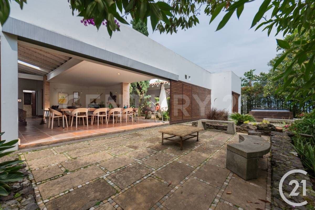 Casa en arriendo Antioquia Envigado Vientos De La Colina 349 m2 Habitaciones 4 Baños 4 Garajes 6 Precio $17100000