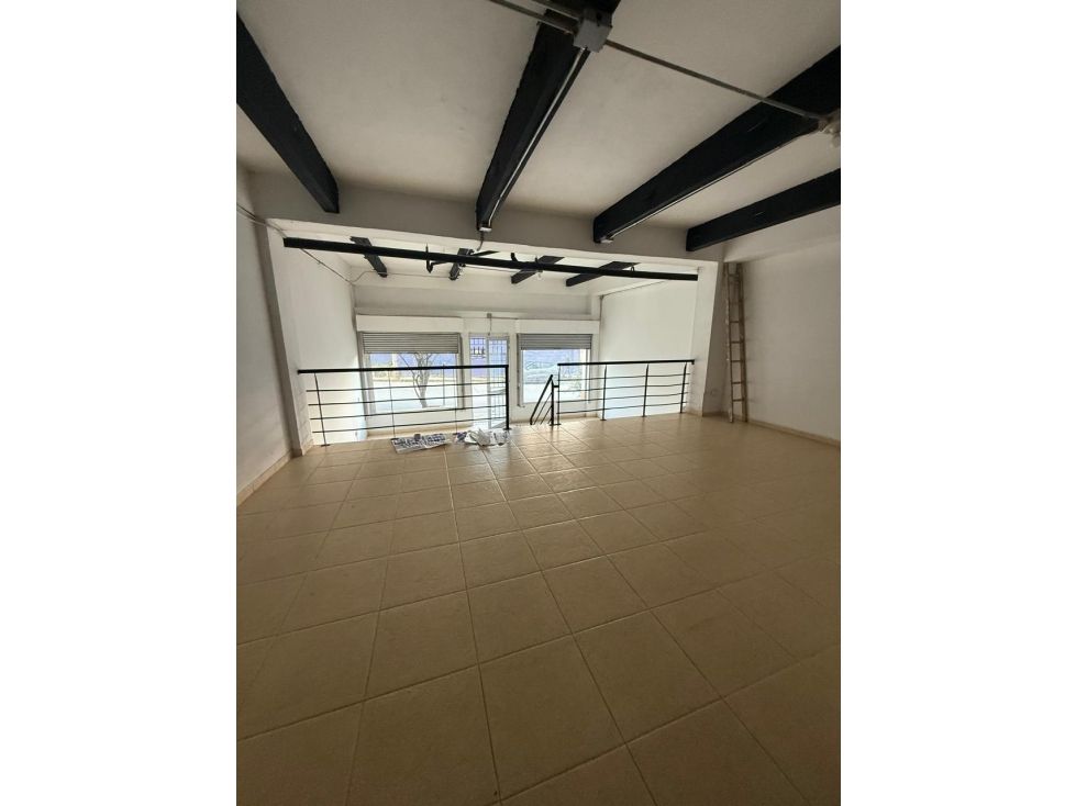 Local en venta Antioquia La Ceja Centro 77 m2 Habitaciones 0 Baños 1 Garajes 1 Precio $525000000