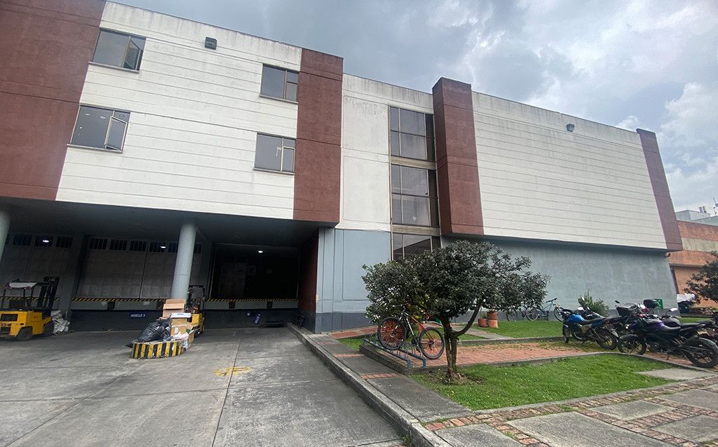 Bodega en venta Cundinamarca Bogotá Predio Caldas 280 m2 Habitaciones 0 Baños 1 Garajes 2 Precio $995000000