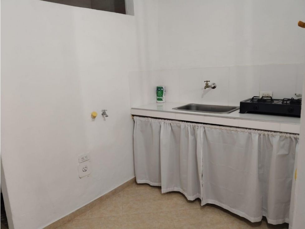 Apartaestudio en arriendo Antioquia Medellín Los Mangos 30 m2 Habitaciones 2 Baños 1 Garajes 0 Precio $800000