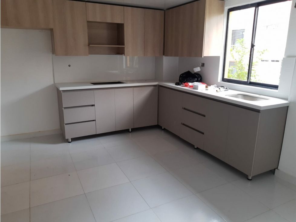 Casa en venta Antioquia Medellín La Candelaria 156 m2 Habitaciones 4 Baños 3 Garajes 2 Precio $780000000