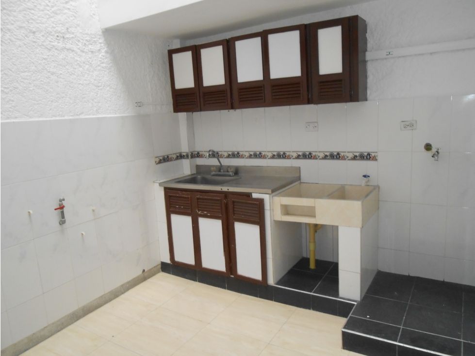 Casa en venta Antioquia Medellín Boston 216 m2 Habitaciones 7 Baños 7 Garajes 0 Precio $700000000