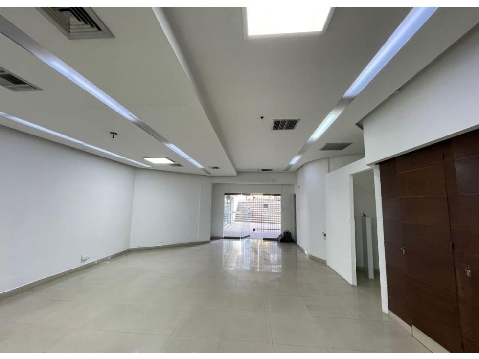 Local en venta Antioquia Medellín La Candelaria 110 m2 Habitaciones 0 Baños 2 Garajes 0 Precio $730000000