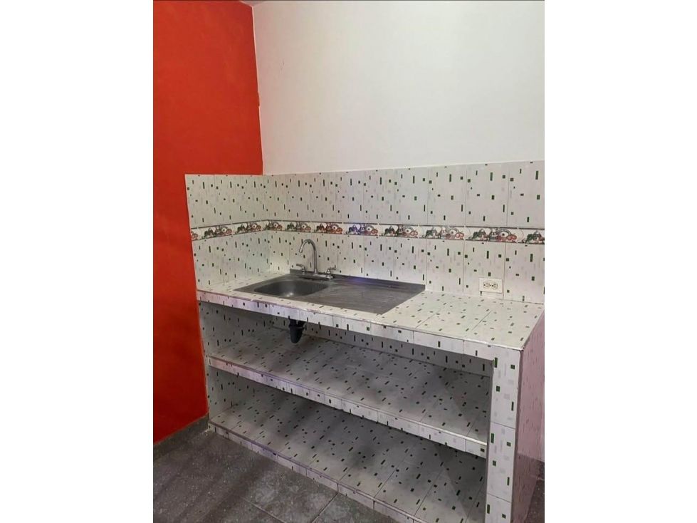 Apartaestudio en arriendo Antioquia Medellín Villa Hermosa 36 m2 Habitaciones 1 Baños 1 Garajes 0 Precio $1400000