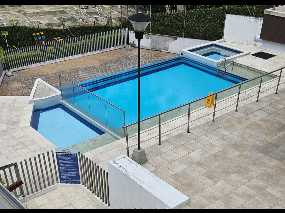 Apartamento en venta Risaralda Pereira Asd 61 m2 Habitaciones 3 Baños 2 Garajes 1 Precio $365000000