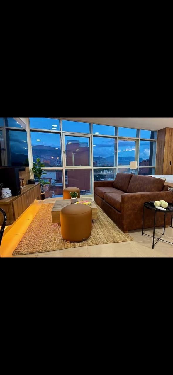 Apartaestudio en venta Antioquia Medellín Las Acacias 54 m2 Habitaciones 1 Baños 1 Garajes 0 Precio $675000000