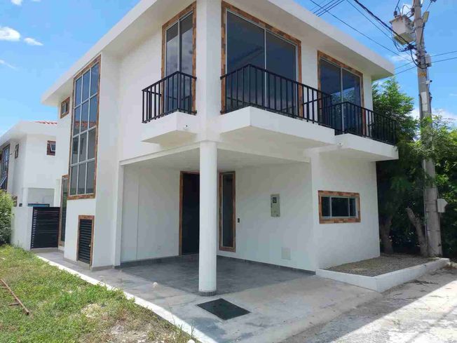 Casa en arriendo o venta Cundinamarca Nariño Nariño 170 m2 Habitaciones 3 Baños 3 Garajes 1 Precio venta $450000000 Precio arriendo $2600000