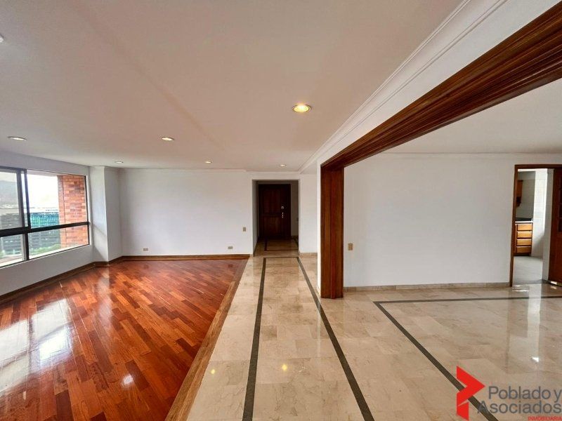 Apartamento en arriendo o venta Antioquia Medellín El Poblado 211 m2 Habitaciones 3 Baños 4 Garajes 2 Precio venta $1650000000 Precio arriendo $10000000