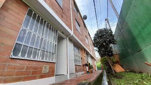 Casa en arriendo Cundinamarca Bogotá Desarrollo Puerto Rico 53 m2 Habitaciones 3 Baños 1 Garajes 0 Precio $930000