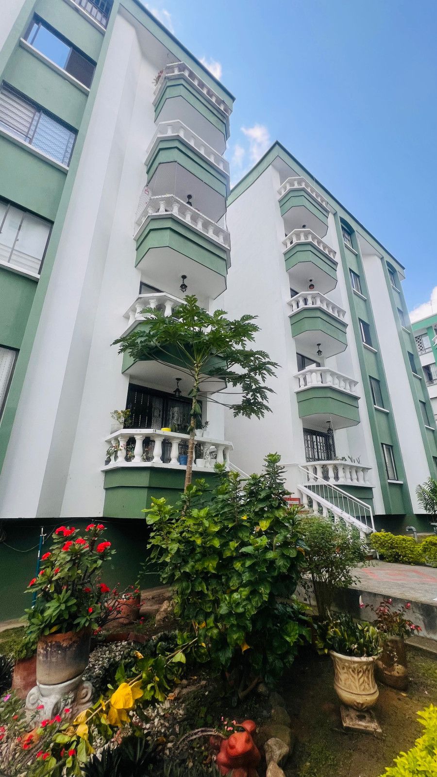 Apartamento en venta Santander Bucaramanga Ricaurte 137 m2 Habitaciones 3 Baños 3 Garajes 1 Precio $489000000