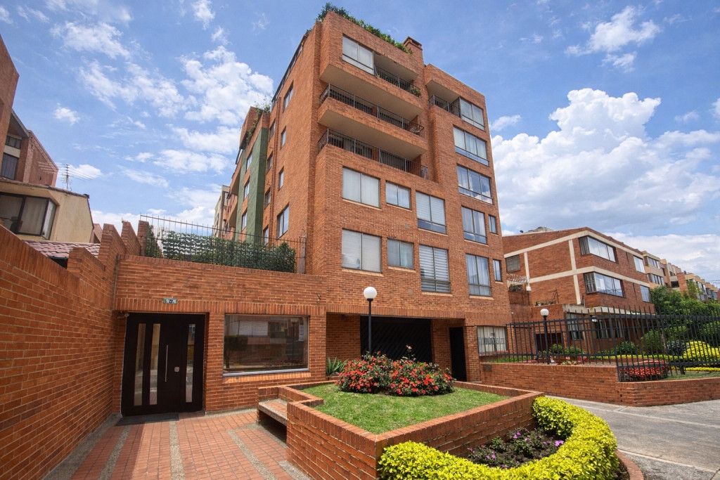 Apartamento en arriendo Cundinamarca Bogotá Los Cedritos 71 m2 Habitaciones 3 Baños 2 Garajes 1 Precio $3450000