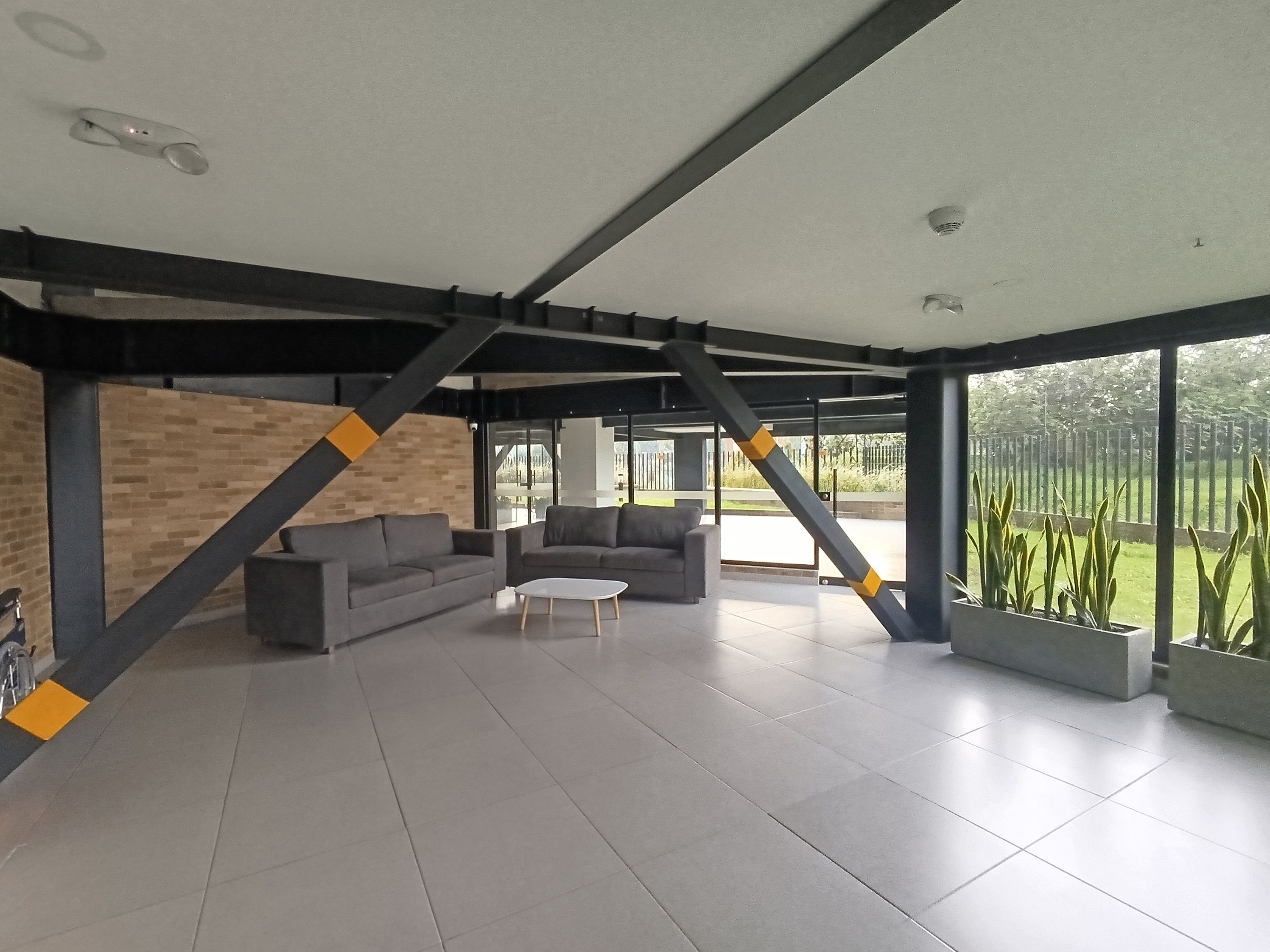 Apartamento en venta Cundinamarca Bogotá Porto Hayuelos 2 67 m2 Habitaciones 3 Baños 2 Garajes 1 Precio $510000000