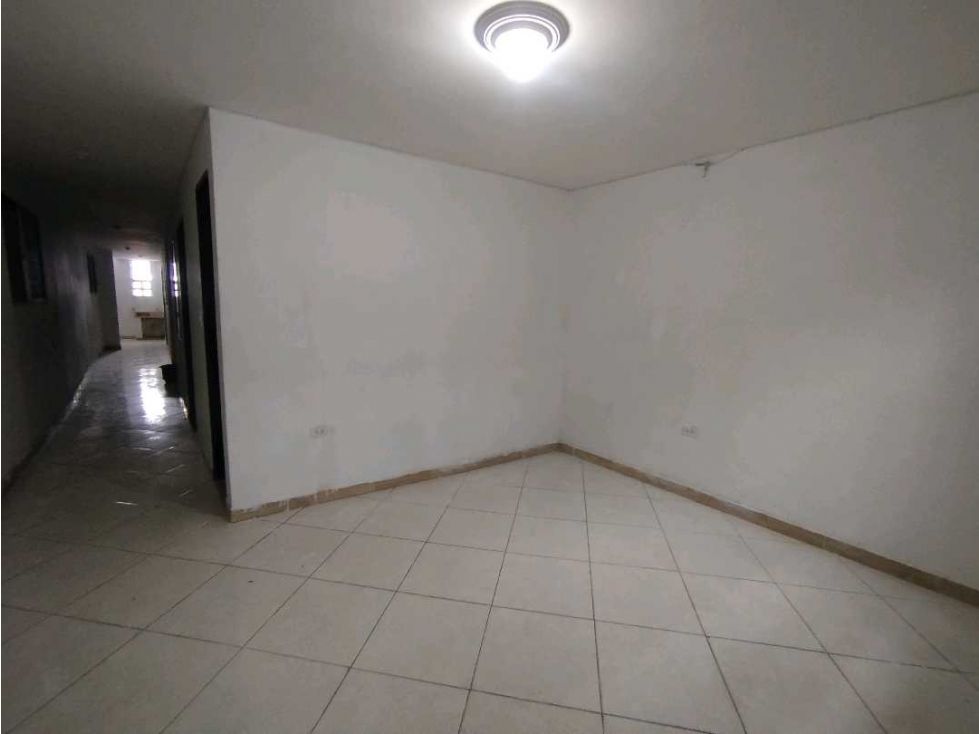 Apartamento en arriendo Antioquia Medellín Kennedy 80 m2 Habitaciones 3 Baños 2 Garajes 0 Precio $1600000