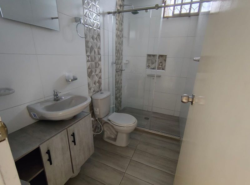 Apartamento en arriendo Atlántico Barranquilla Altos De Riomar 98 m2 Habitaciones 3 Baños 2 Garajes 1 Precio $2400000