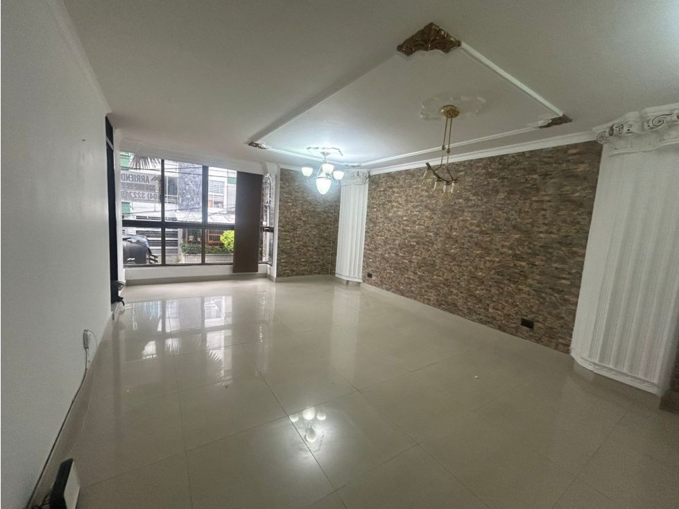 Apartamento en arriendo Antioquia Medellín Las Acacias 110 m2 Habitaciones 3 Baños 3 Garajes 0 Precio $3000000