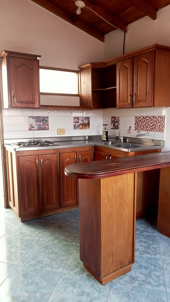 Apartaestudio en arriendo Antioquia Medellín Lorena 40 m2 Habitaciones 1 Baños 2 Garajes 0 Precio $1800000