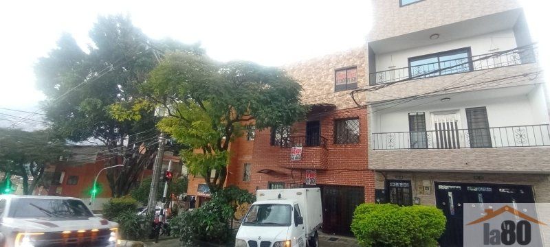 Casa en venta Antioquia Medellín Buenos Aires 427 m2 Habitaciones 4 Baños 2 Garajes 0 Precio $1200000000
