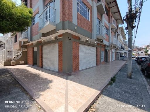 Local en arriendo Valle Del Cauca Cali Cañaverales - Los Samanes 50 m2 Habitaciones 0 Baños 1 Garajes 0 Precio $1300000