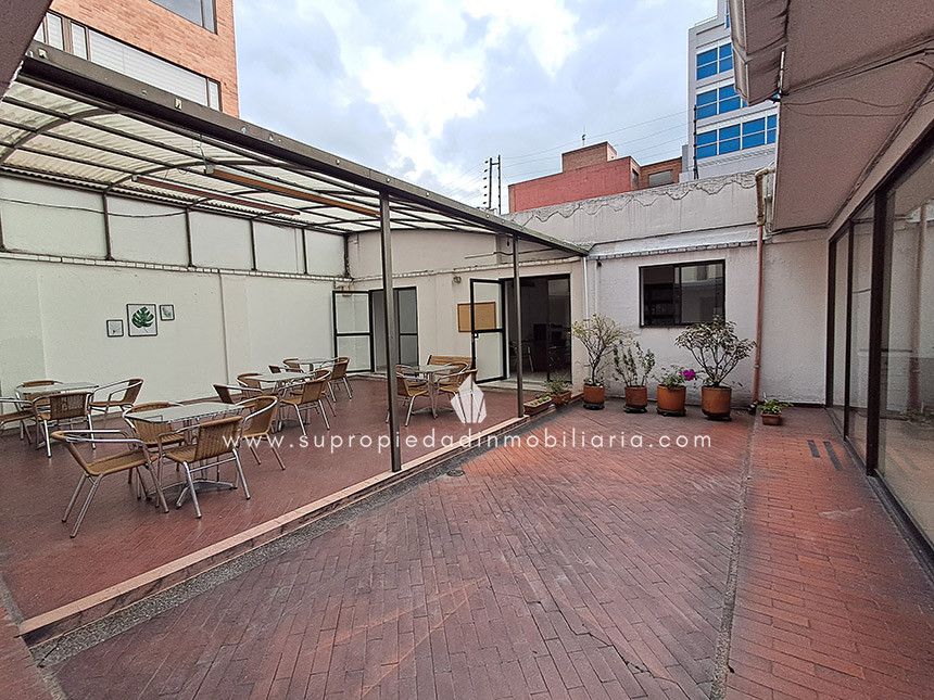 Casa en arriendo Cundinamarca Bogotá Lago Gaitan 386 m2 Habitaciones 1 Baños 3 Garajes 0 Precio $12000000
