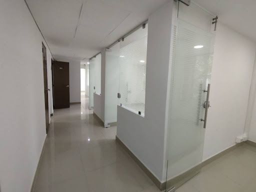 Oficina en arriendo Antioquia Medellín Santa Maria De Los Angeles 77 m2 Habitaciones 0 Baños 2 Garajes 1 Precio $6800000