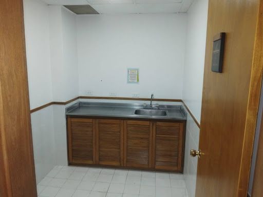 Edificio en arriendo Antioquia Medellín El Poblado 46 m2 Habitaciones 0 Baños 1 Garajes 1 Precio $4300000