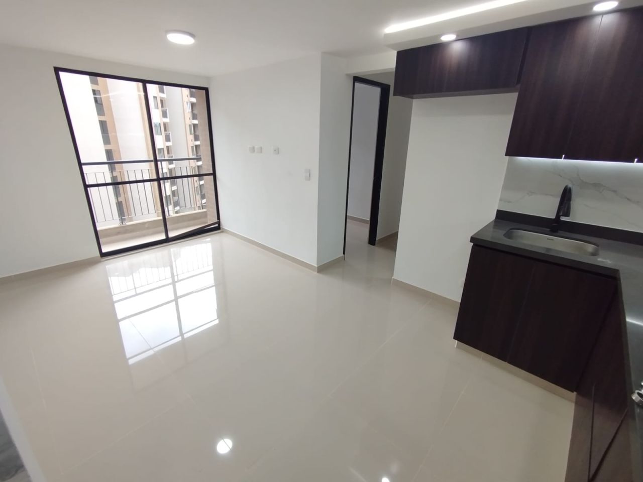 Apartamento en arriendo Antioquia Rionegro El Porvenir 53 m2 Habitaciones 3 Baños 2 Garajes 0 Precio $1700000
