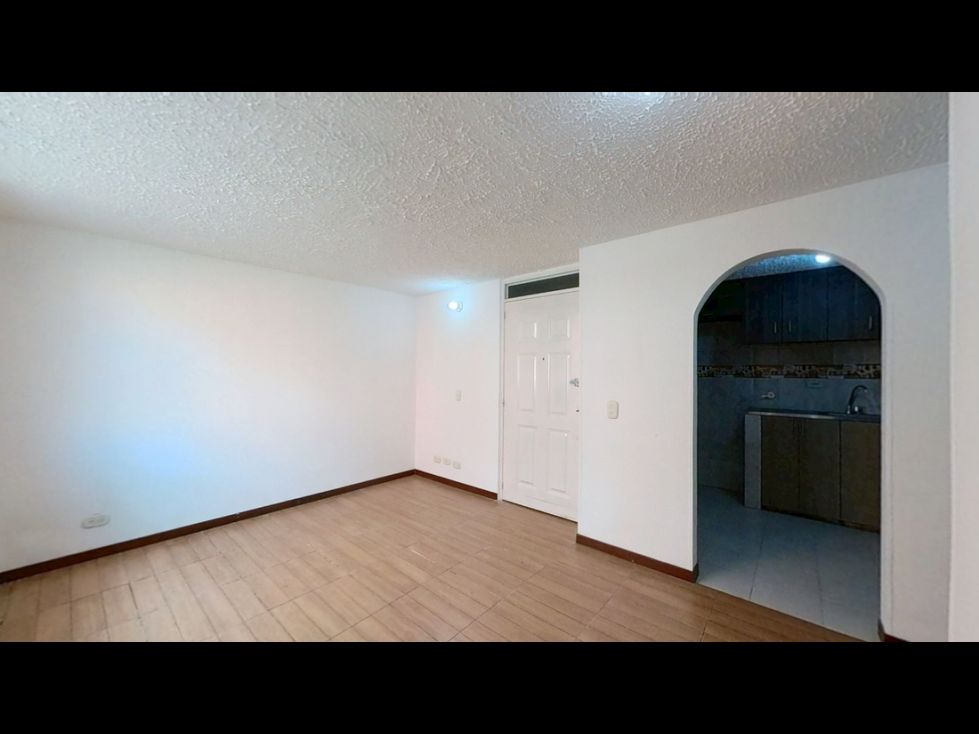 Apartamento en venta Cundinamarca Soacha Cr El Triunfo Et I 50 m2 Habitaciones 3 Baños 2 Garajes 0 Precio $143000000