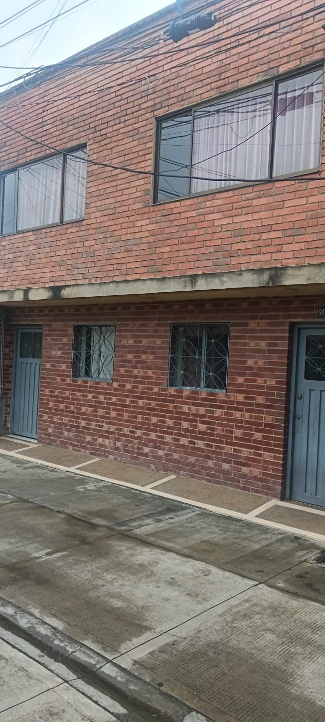 Casa en venta Cundinamarca Bogotá Niza Suba 135 m2 Habitaciones 10 Baños 6 Garajes 0 Precio $750000000