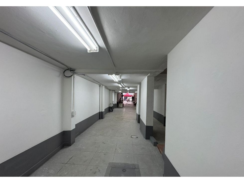 Bodega en arriendo Antioquia Medellín Medellín 380 m2 Habitaciones 0 Baños 2 Garajes 0 Precio $7000000