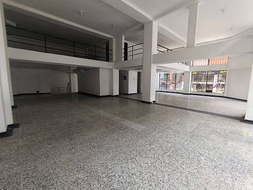 Local en arriendo Risaralda Pereira Sector Plaza De Bolivar 324 m2 Habitaciones 0 Baños 1 Garajes 0 Precio $21420000