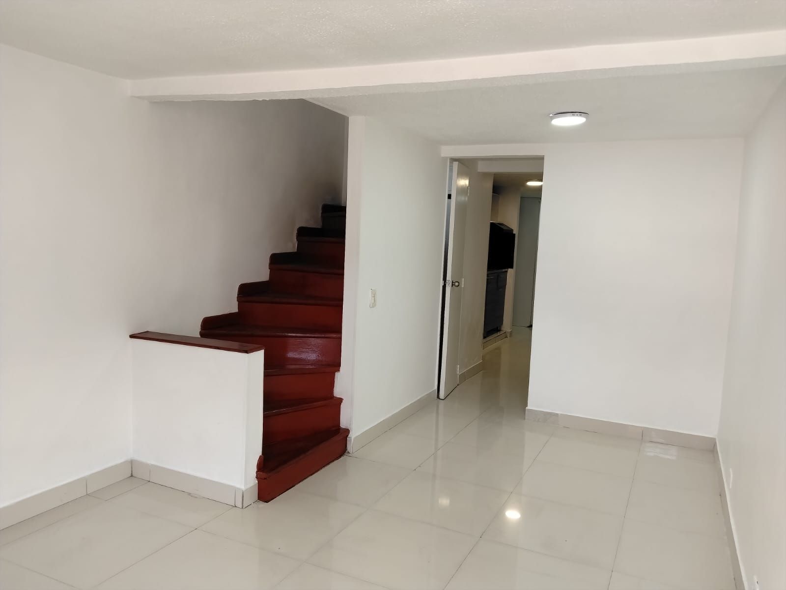 Casa en arriendo Antioquia Medellín Asomadera No 1 78 m2 Habitaciones 3 Baños 3 Garajes 1 Precio $2850000
