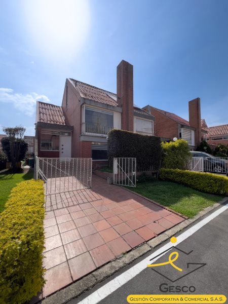 Casa en venta Cundinamarca Bogotá Potosí 118 m2 Habitaciones 4 Baños 4 Garajes 2 Precio $600000000