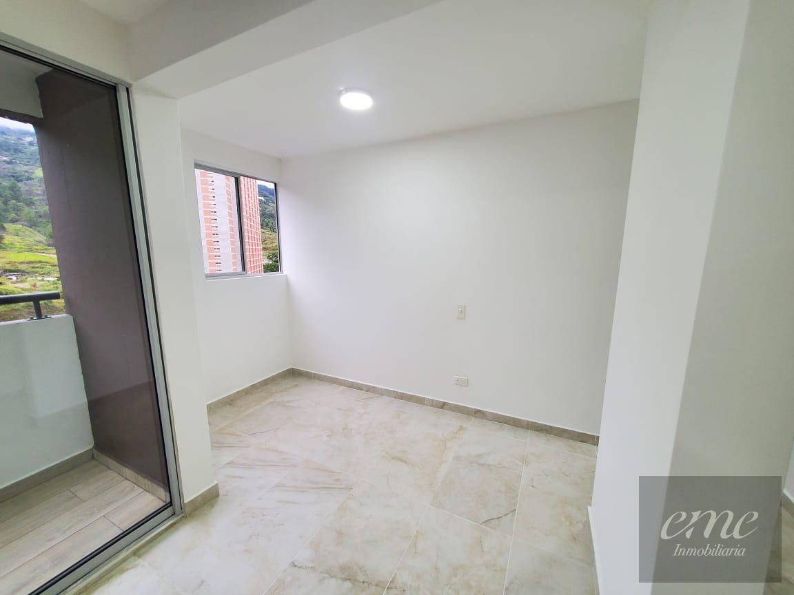 Apartamento en venta Antioquia Bello Cjr Cerro Claro 54 m2 Habitaciones 2 Baños 2 Garajes 0 Precio $330000000