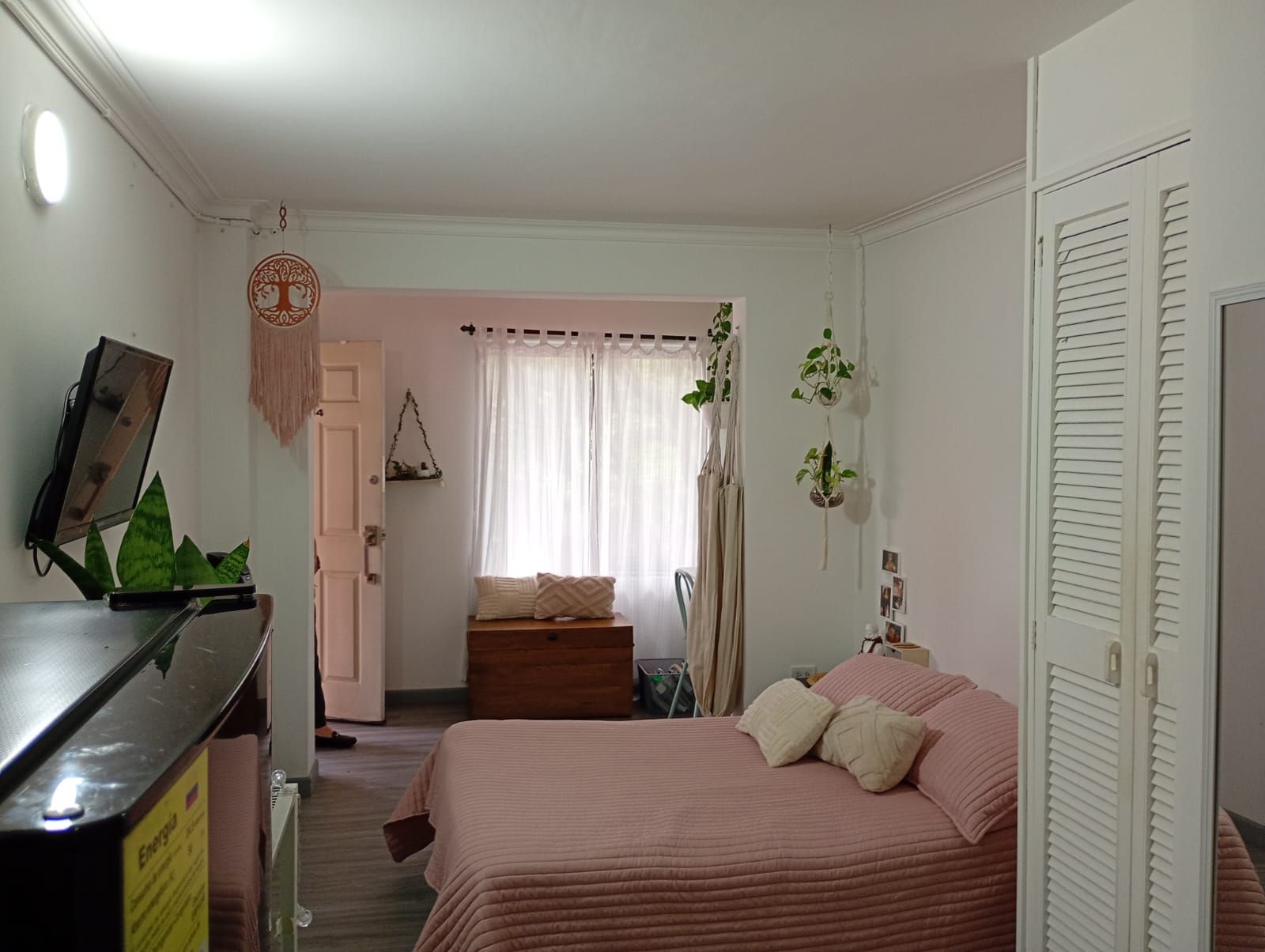 Apartamento en arriendo Antioquia Medellín Santa Teresita 30 m2 Habitaciones 1 Baños 1 Garajes 0 Precio $2600000