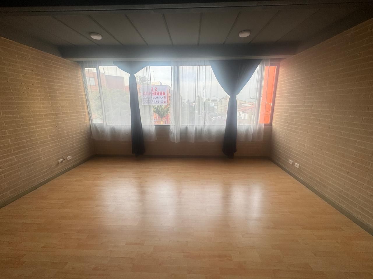 Apartaestudio en arriendo Cundinamarca Bogotá Rincon De Mandalay 28 m2 Habitaciones 1 Baños 1 Garajes 0 Precio $1250000