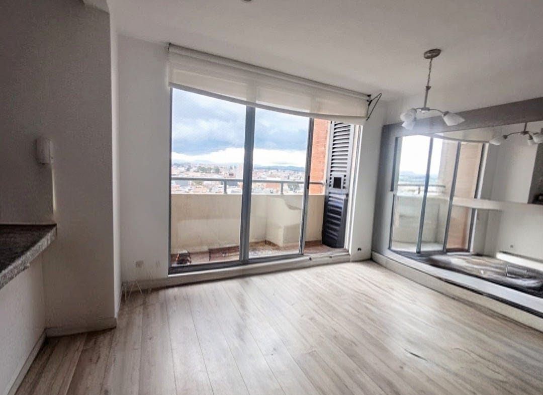 Apartamento en arriendo Cundinamarca Bogotá Villemar Fontibon 75 m2 Habitaciones 3 Baños 2 Garajes 1 Precio $2800000
