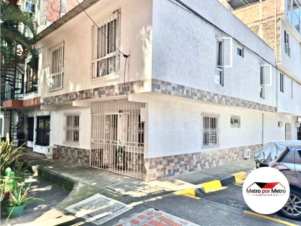 Casa en venta Valle Del Cauca Cali Ciudadela Comfandi 123 m2 Habitaciones 5 Baños 2 Garajes 0 Precio $440000000