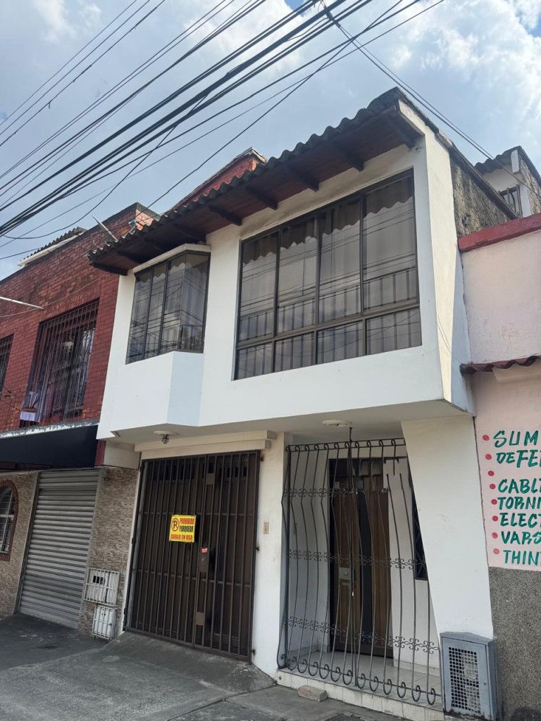 Casa en venta Valle Del Cauca Cali Planta De Tratamiento Puerto Mallarino 160 m2 Habitaciones 5 Baños 3 Garajes 0 Precio $385000000