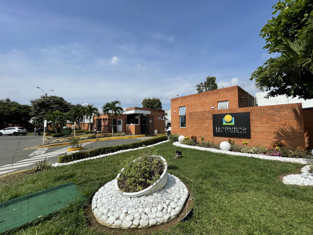 Casa en arriendo Valle Del Cauca Jamundí Jamundí 100 m2 Habitaciones 3 Baños 3 Garajes 1 Precio $2320000