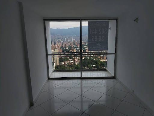 Apartamento en arriendo Antioquia Medellín Calasanz Parte Alta 60 m2 Habitaciones 3 Baños 2 Garajes 1 Precio $2000000