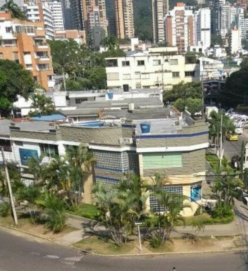 Casa en arriendo Santander Bucaramanga Sotomayor 455 m2 Habitaciones 10 Baños 10 Garajes 0 Precio $17000000