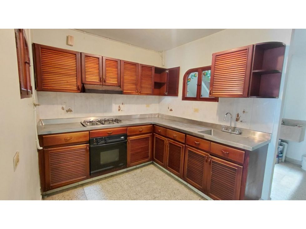 Casa en arriendo Antioquia Medellín La Gloria 155 m2 Habitaciones 5 Baños 2 Garajes 0 Precio $3000000