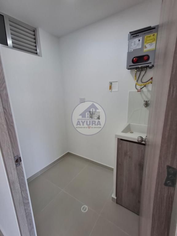 Apartamento en arriendo Antioquia Itagüí Zona Industrial 1 68 m2 Habitaciones 3 Baños 2 Garajes 1 Precio $3200000