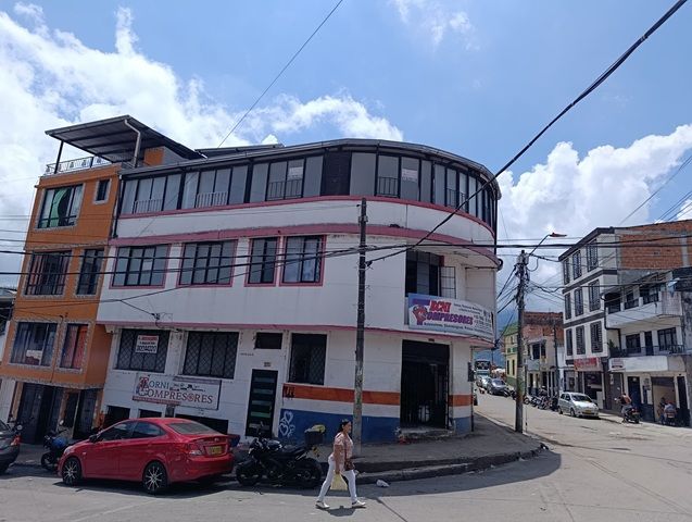 Apartamento en arriendo Tolima Ibagué Cr Tejares 42 m2 Habitaciones 2 Baños 1 Garajes 0 Precio $680000