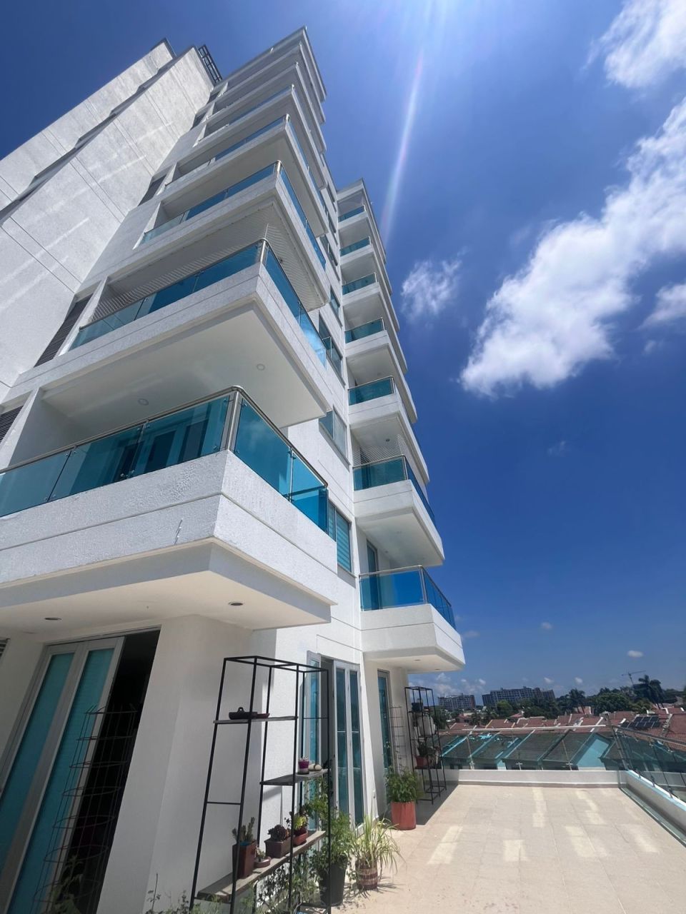 Apartamento en venta Huila Neiva Casa Blanca 83 m2 Habitaciones 2 Baños 3 Garajes 2 Precio $630000000