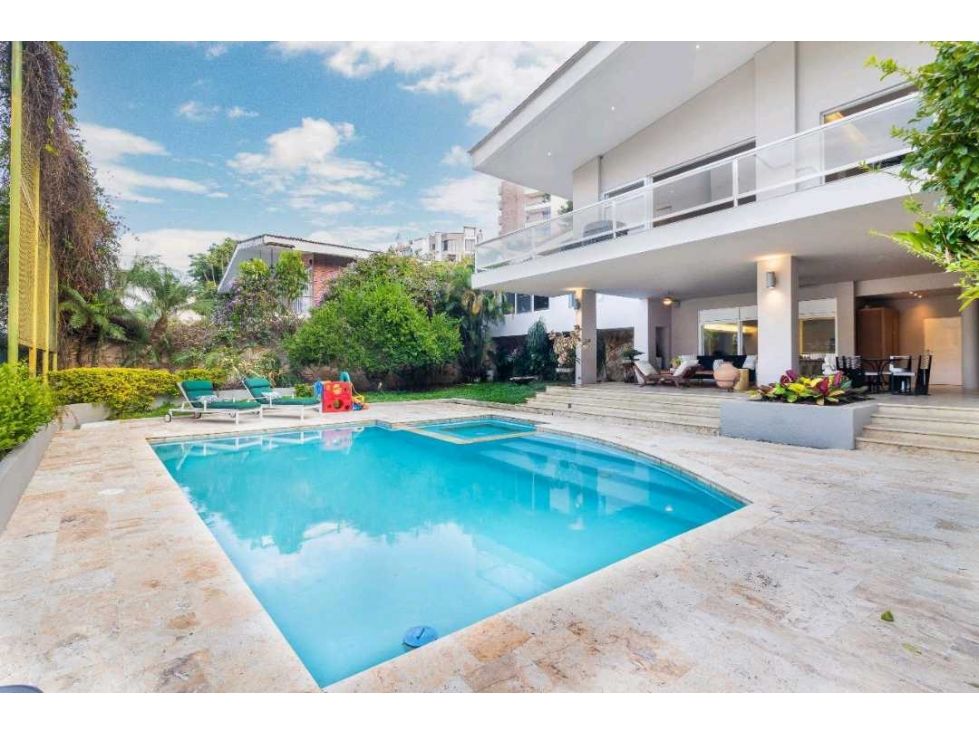 Casa en venta Valle Del Cauca Cali Arboledas 600 m2 Habitaciones 4 Baños 4 Garajes 6 Precio $2900000000