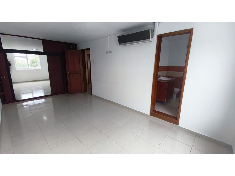 Casa en arriendo Risaralda Pereira San Jose Sur 127 m2 Habitaciones 5 Baños 5 Garajes 0 Precio $6000000
