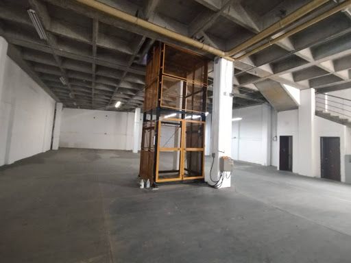 Bodega en arriendo Antioquia Sabaneta Ancon Sur 1180 m2 Habitaciones 0 Baños 6 Garajes 2 Precio $23000000