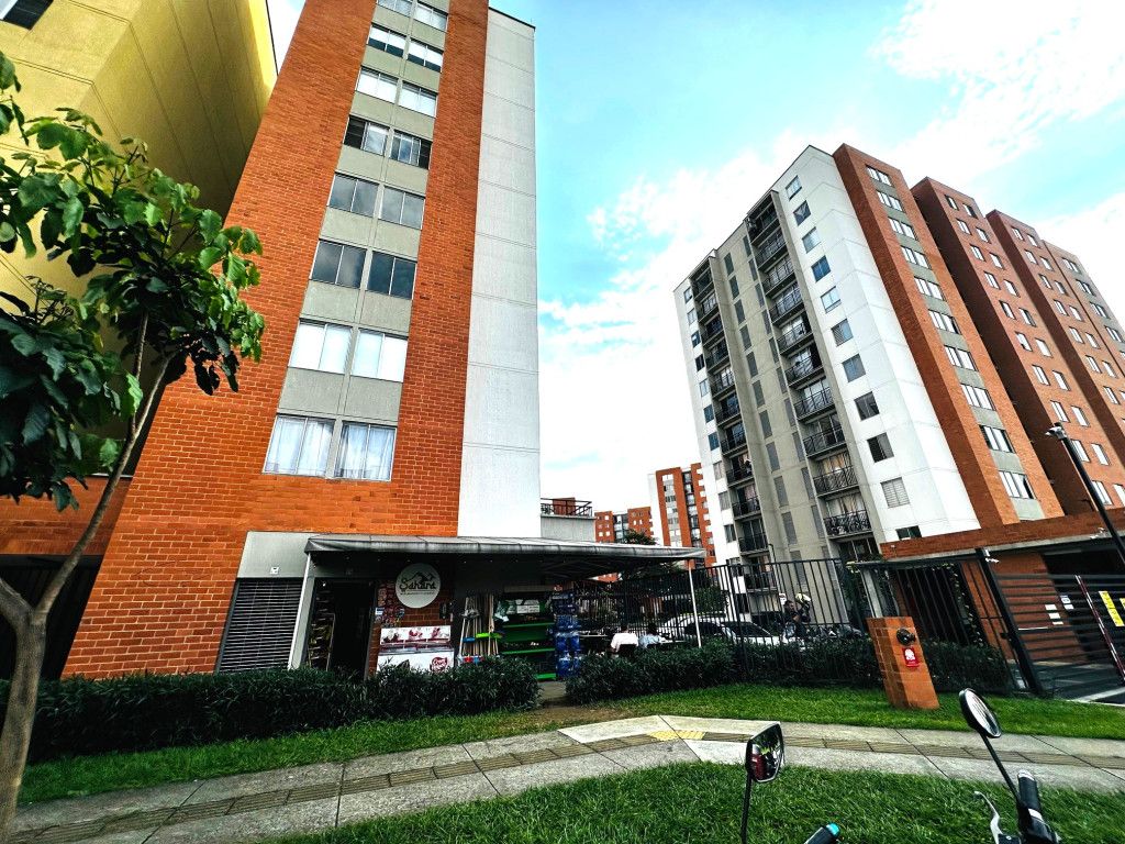 Local en venta Valle Del Cauca Cali Conjunto Residencial Turquesa 45 m2 Habitaciones 0 Baños 1 Garajes 0 Precio $598000000